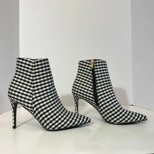 Lulus Gingham Pointed Toe Ankle Booties Selenah Black and White | Women Size 8